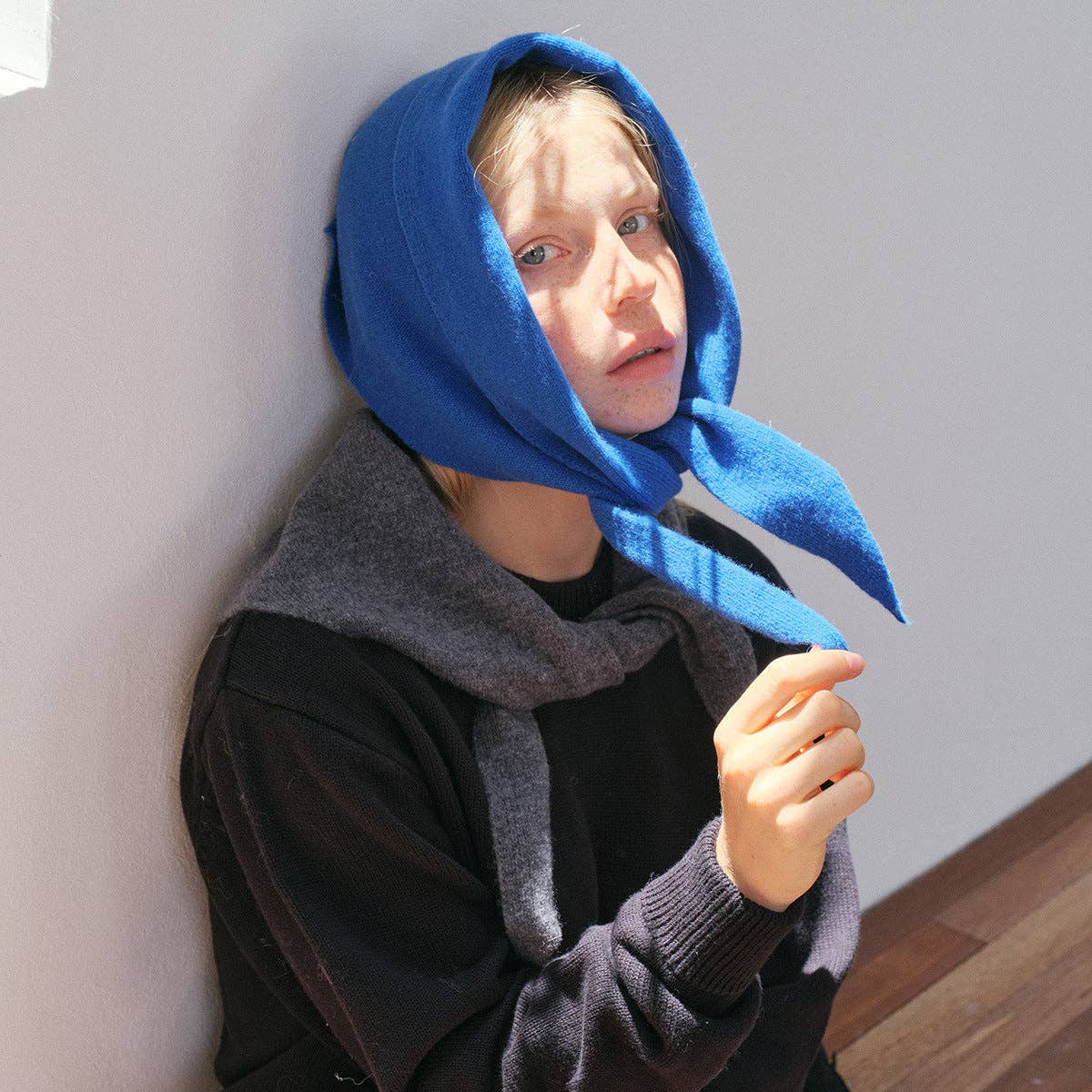 Wool Knitted Triangle Scarf: Camel