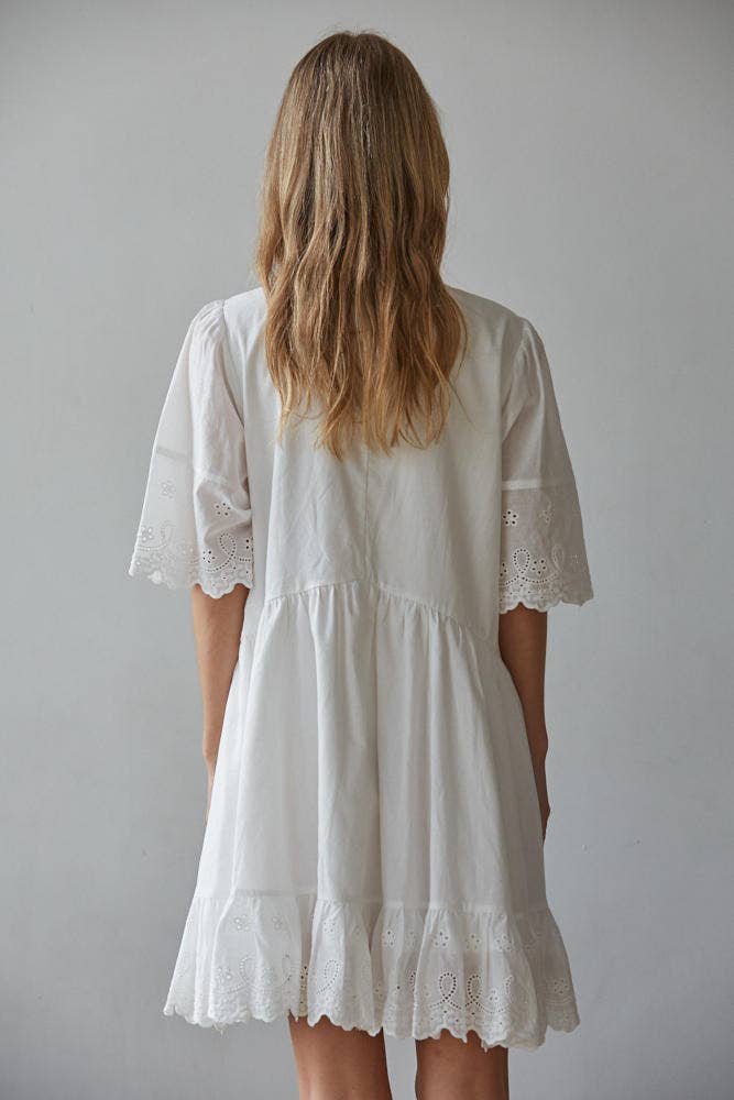Woven Cotton Eyelet Embroidery Dress: White / L