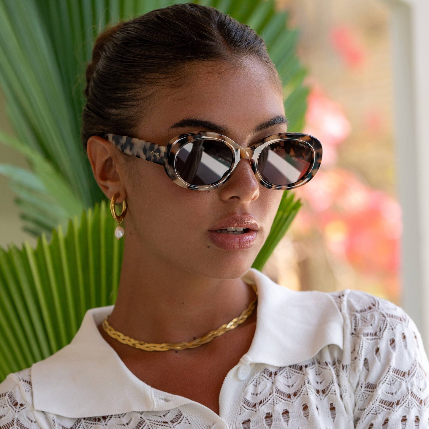 Aria Acetate Womens Oval Sunglasses : Milky Tortoise