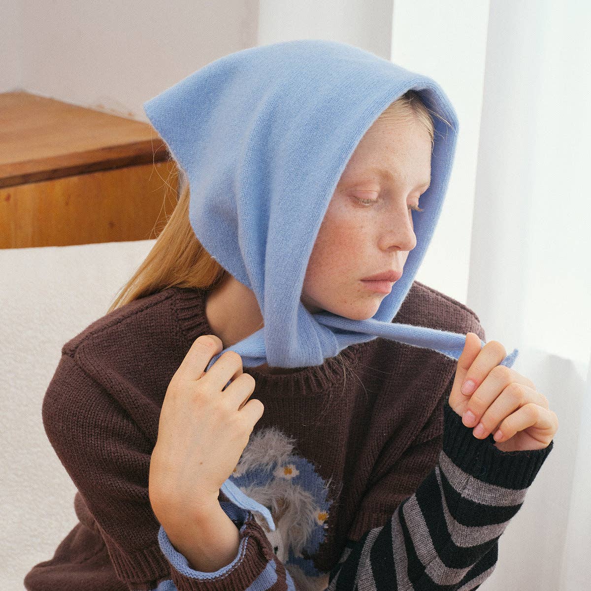 Wool Knitted Triangle Scarf: Light Blue