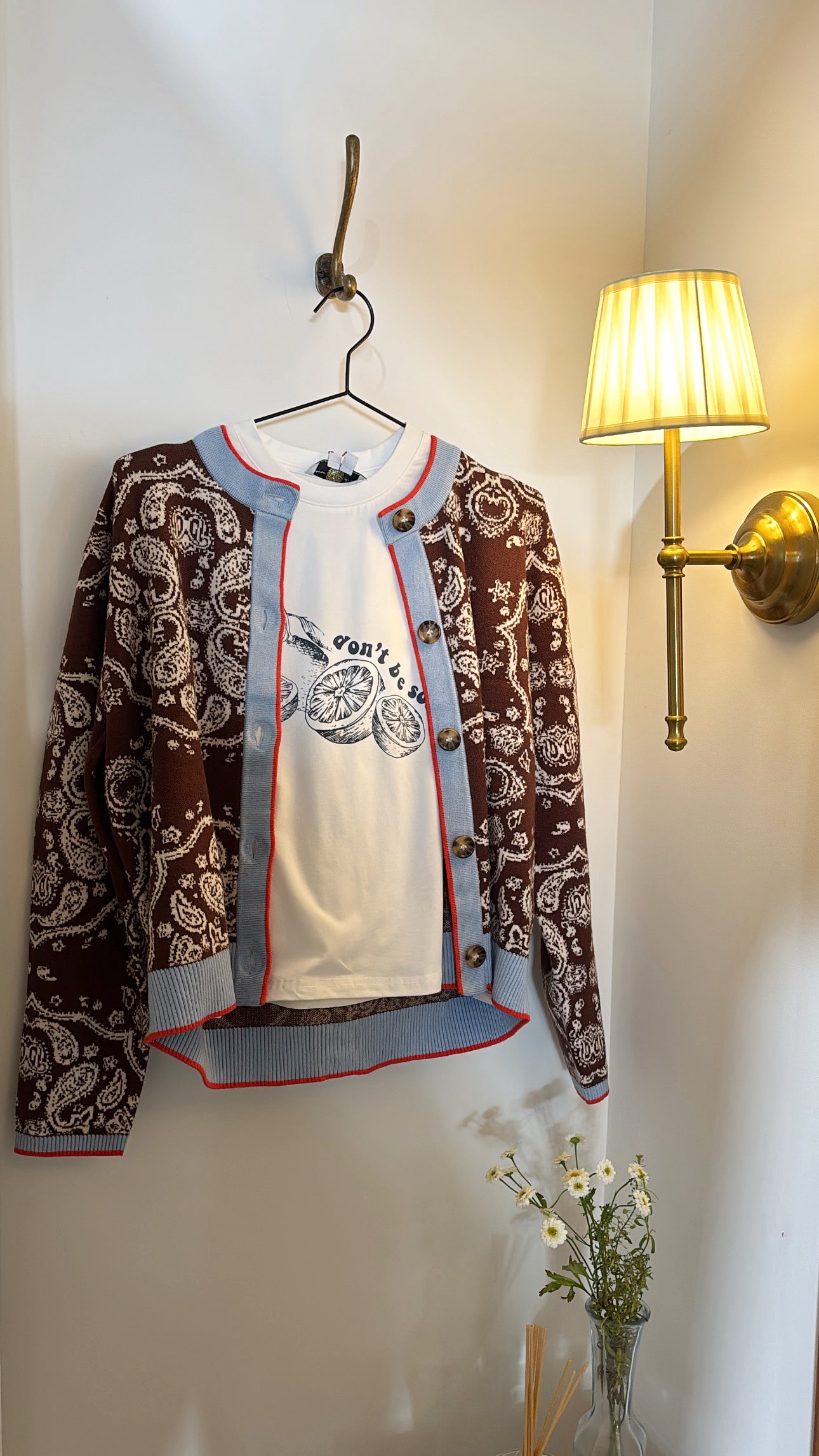 Holly Bandanna Cardigan/Knit scarf - chocolate