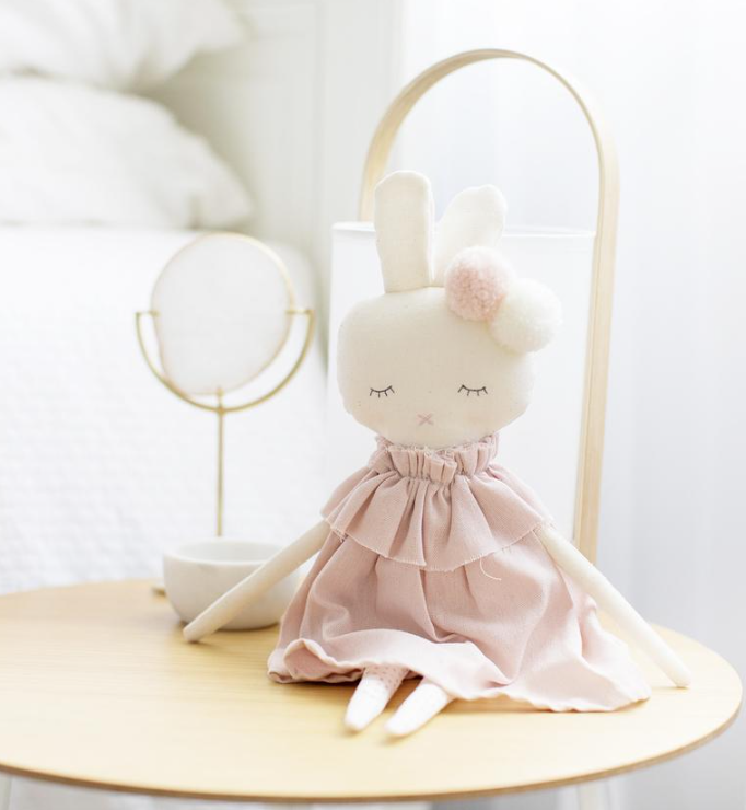 Isabelle Bunny Pink Linen