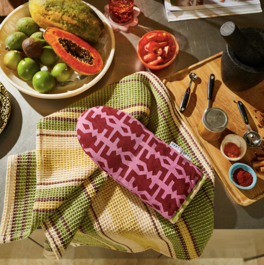Amata Oven Mitt