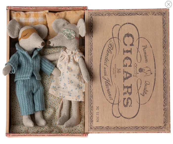 Mum and dad mice in cigarbox