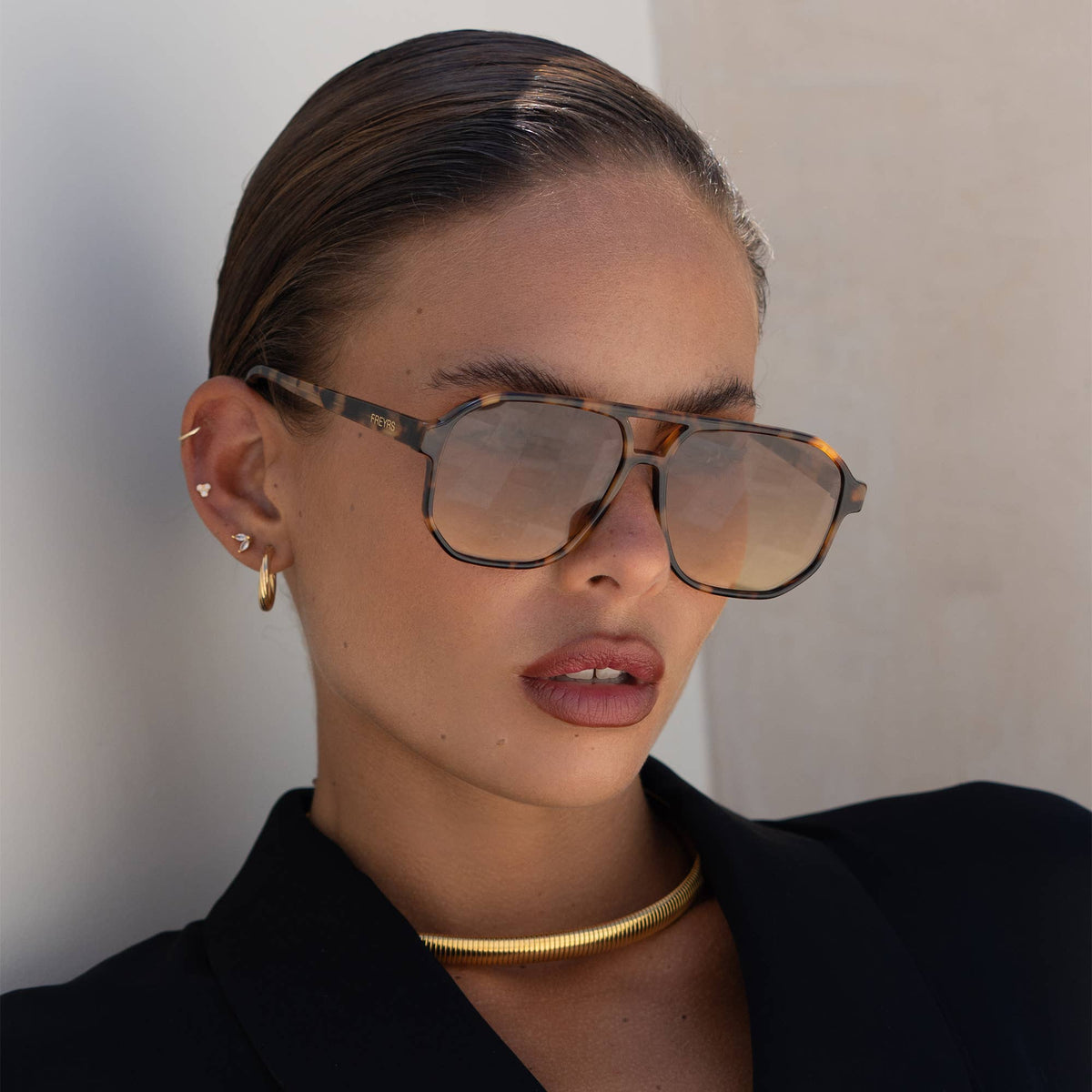 Billie Aviator Sunglasses  : Tortoise / Brown