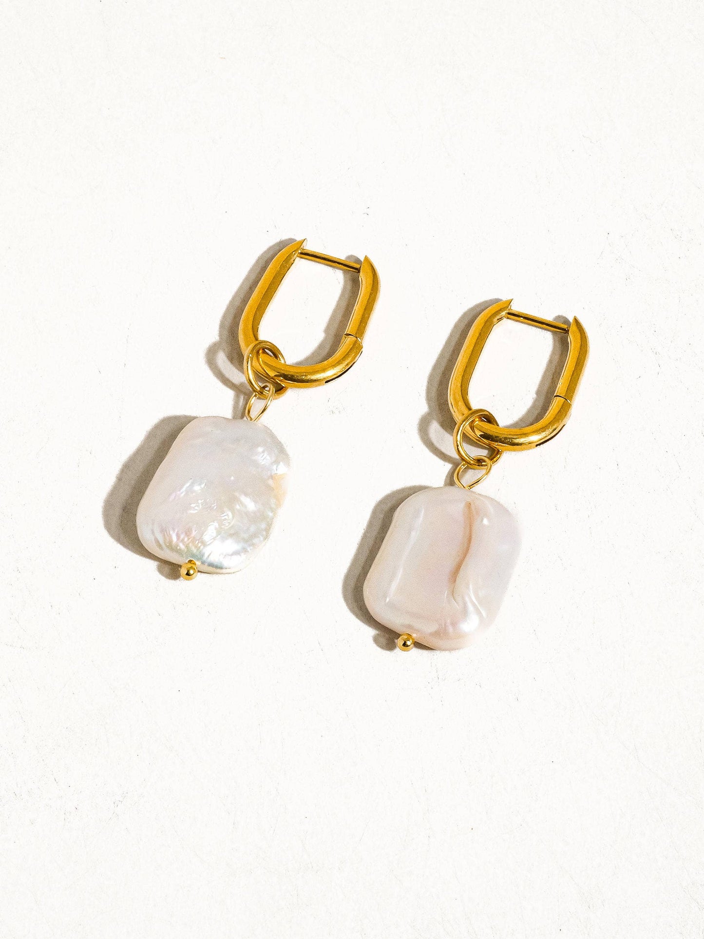 Zaina Classic Pearl Earring: Yellow Gold