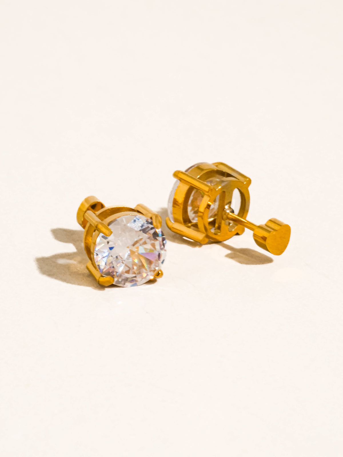 Avenn 18K Gold Non-Tarnish Round CZ Flat Back Earrings: Yellow Gold / T-Teardrop