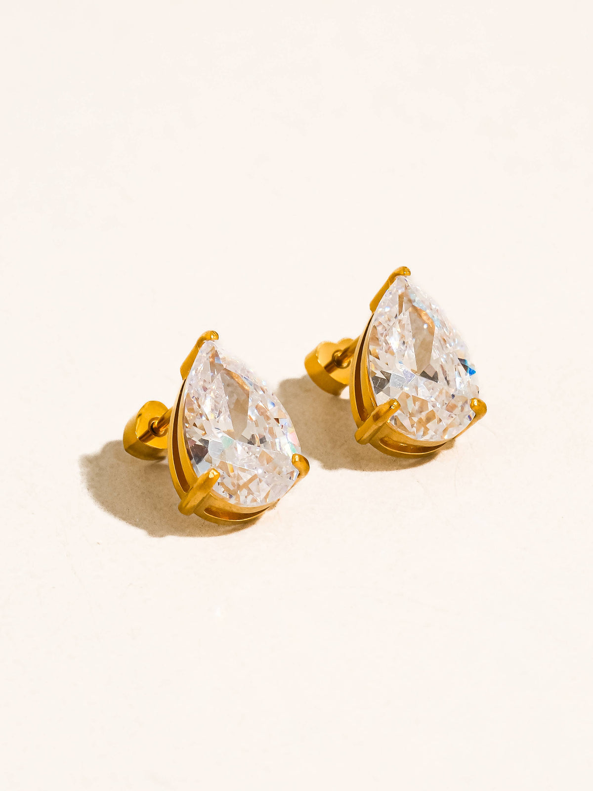 Avenn 18K Gold Non-Tarnish Round CZ Flat Back Earrings: Yellow Gold / T-Teardrop