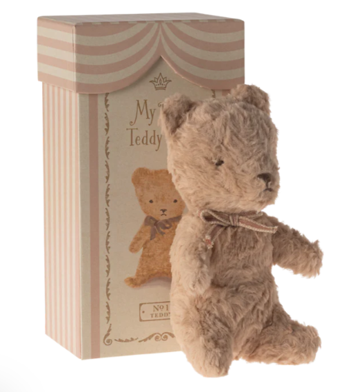 My first teddy - Powder