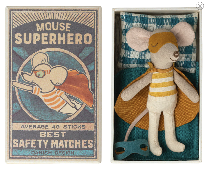 Super hero mouse, Little brother in