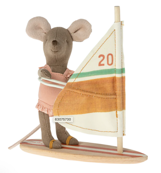 Surfer, Little Sister