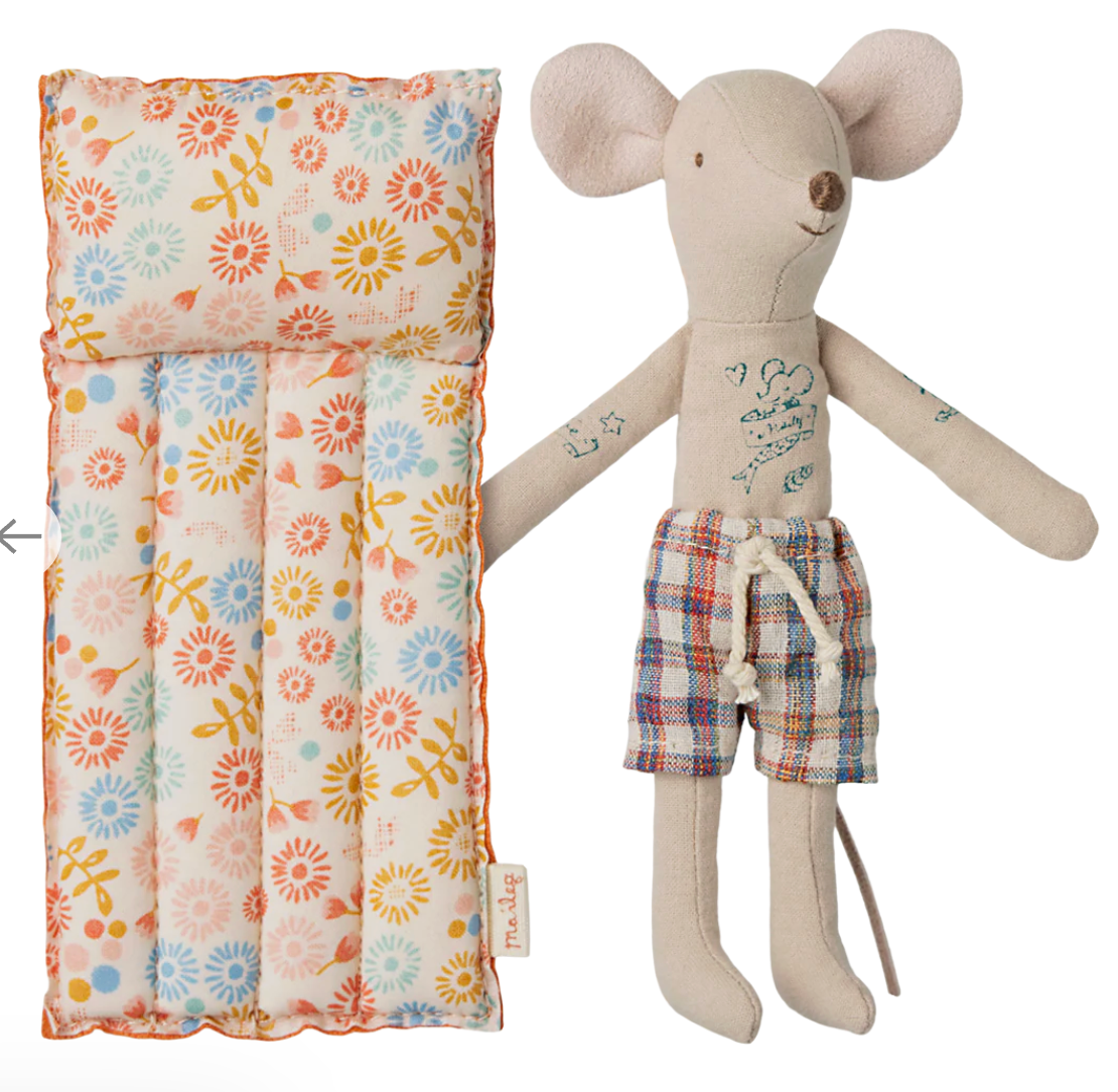 Beach mouse with air mattress, Dad - Flower