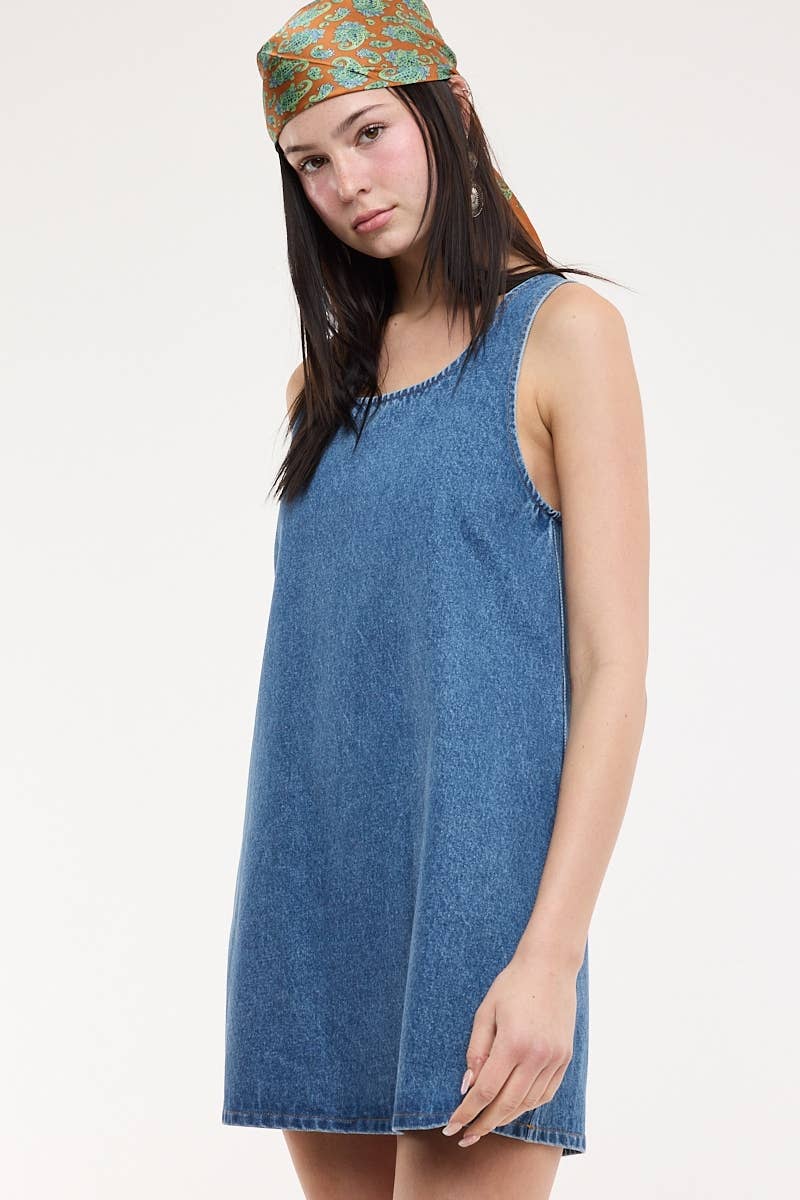 DENIM ROUND NECK MINI DRESS: DENIM / L