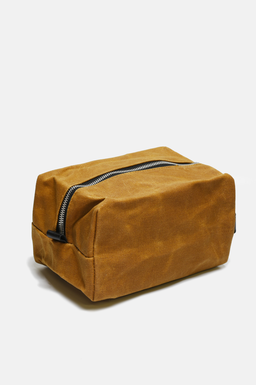 Waxed Cotton Dopp Kit: Tan Brown