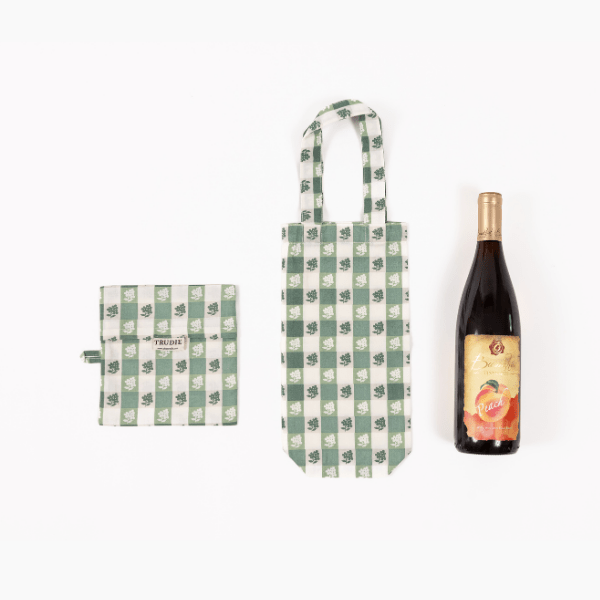Virginia Stripe Green Wine Gift Bag