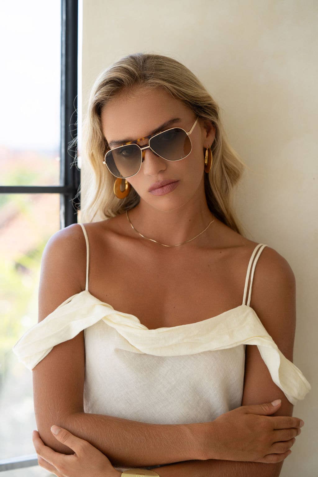Logan Acetate Aviator Sunglasses: Gold / Fade Green