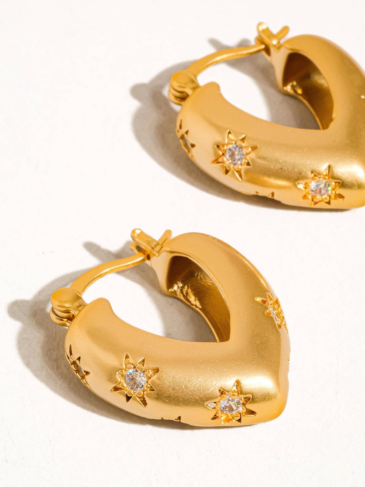 Desi Star CZ Heart Hoop Earring: Yellow Gold