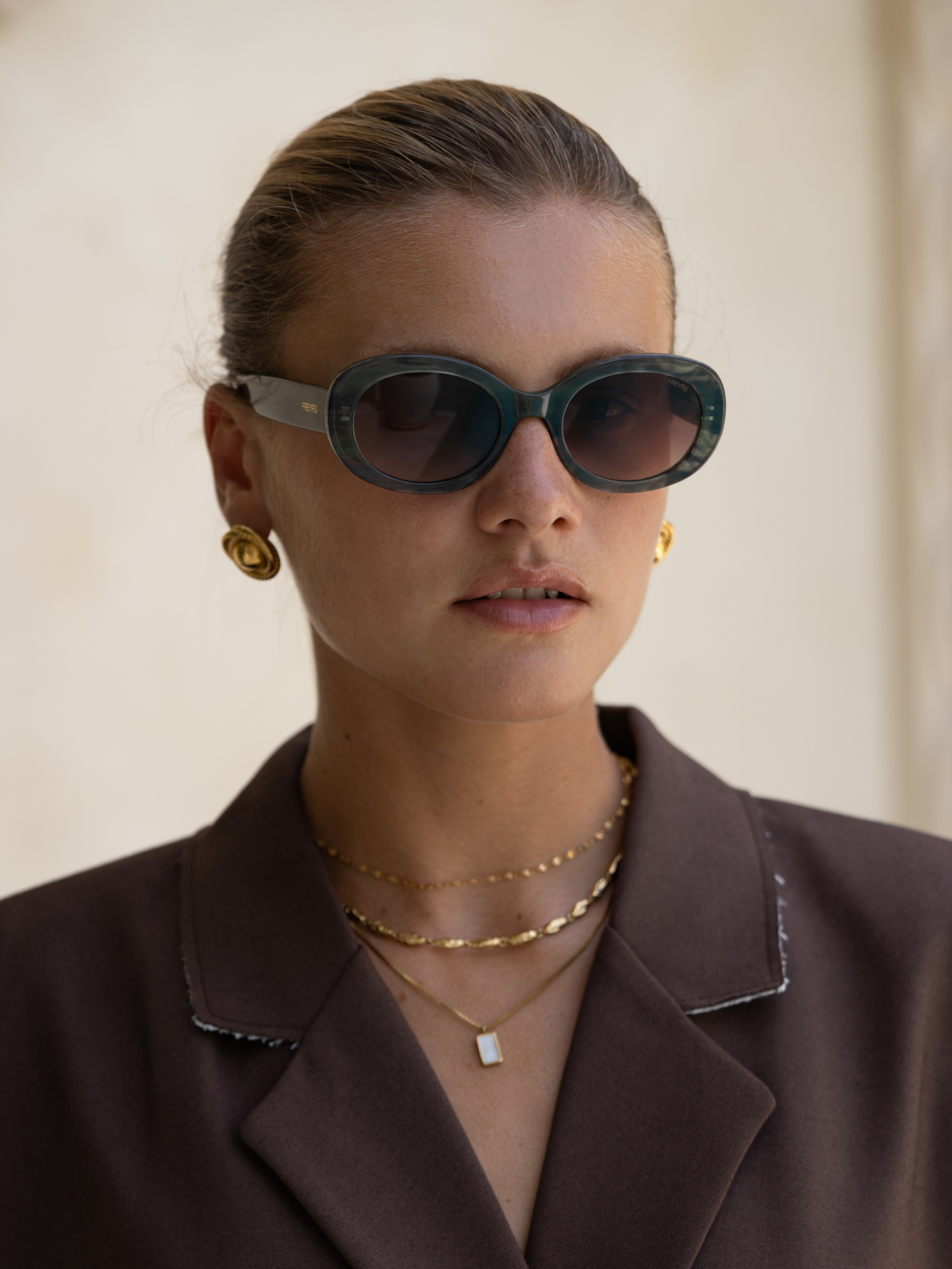 Aria Acetate Oval Sunglasses : Emerald